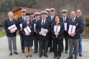 Verleihung der Urkunden an Mitglieder